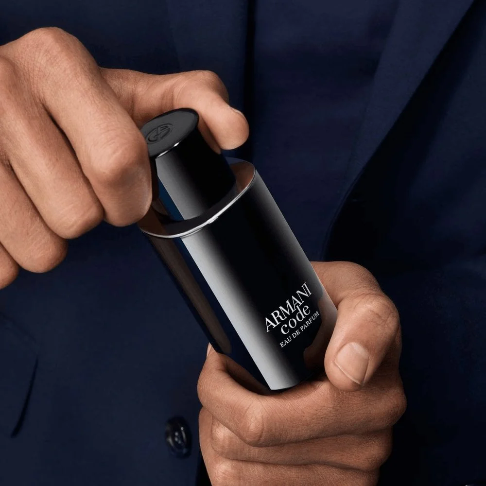 Giorgio Armani Armani Code Eau De Parfum 125ml - Image 3