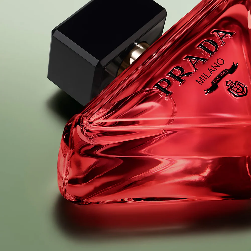 Prada Paradoxe Radical Essence Parfum 30ml - Image 4