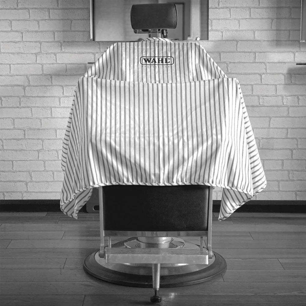 Wahl Professional Professional Barber Cape Pinstripe